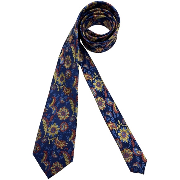 🆕HAWES & CURTIS Navy Floral Silk DESIGNER Tie ENGLAND - Picture 1 of 4